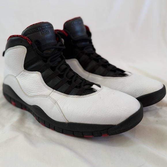 SOLD Size 13 - Air Jordan 10 Retro 2012 Chicago - Picture 1 of 14